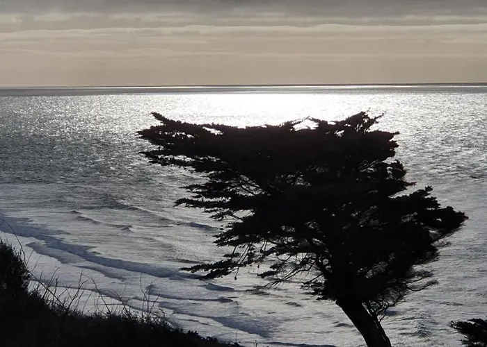 Le Relais De La Comte Portbail