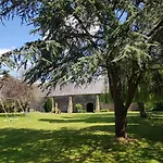 Le Relais De La Comte Penzion Portbail