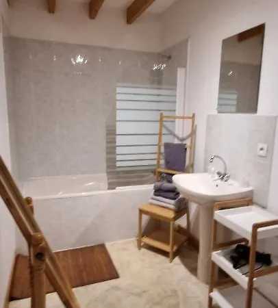 Le Relais De La Comté 4* Portbail