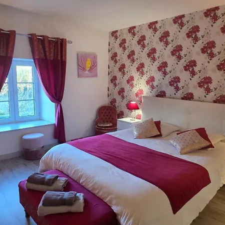 Le Relais De La Comte Penzion 4*