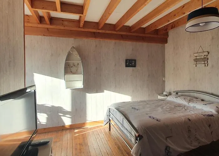 Le Relais De La Comté 4* Portbail