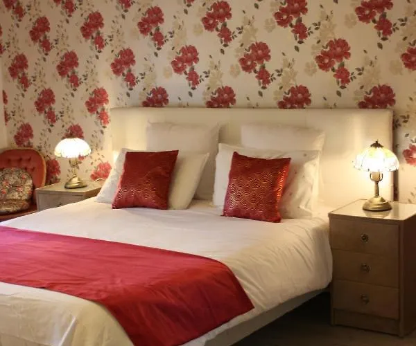 Le Relais De La Comte Gasthof Portbail