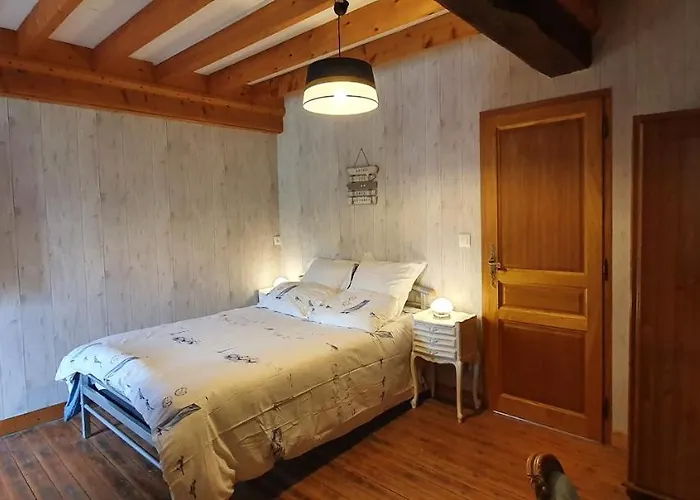 Le Relais De La Comte Pensionat 4*